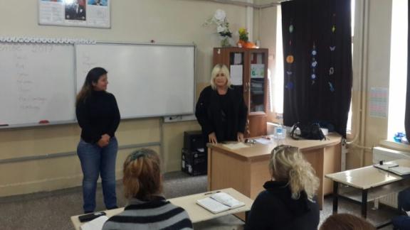 İlçe Milli Eğitim Müdürümüz Züleyha ALDOĞAN İşaret Dili Kursunu Ziyaret Etti