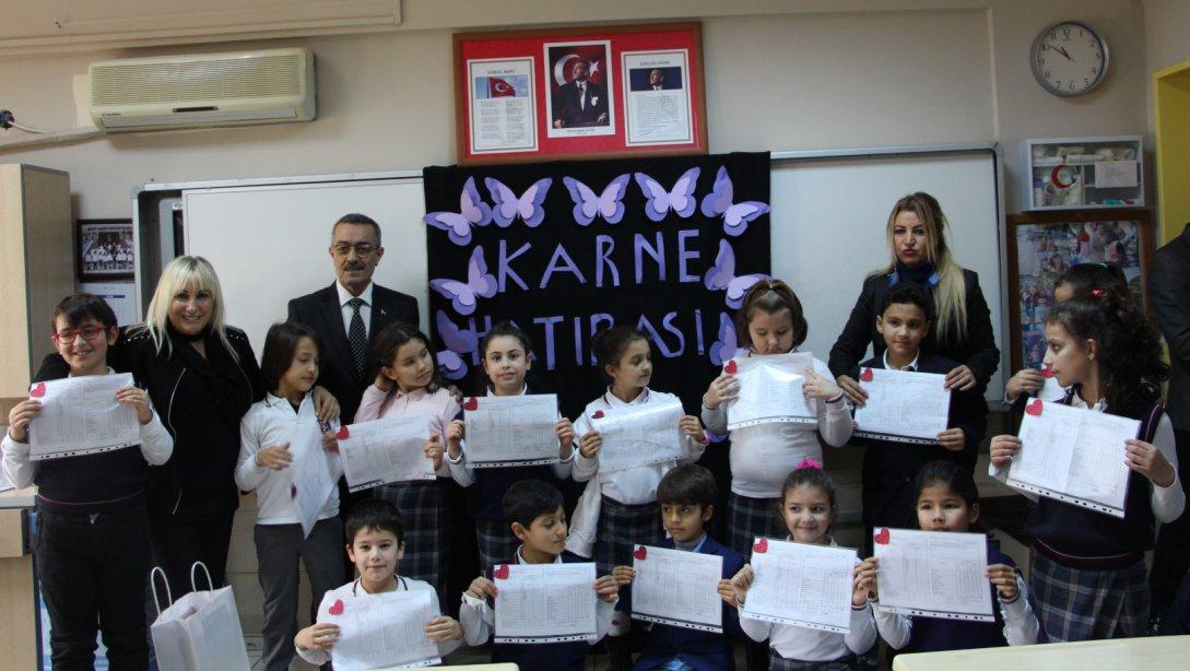 2018-2019 Eğitim Öğretim Yılı Birinci Dönem Karne Dağıtım Töreni Şehit Ahmet Benler İlkokulunda Gerçekleşti