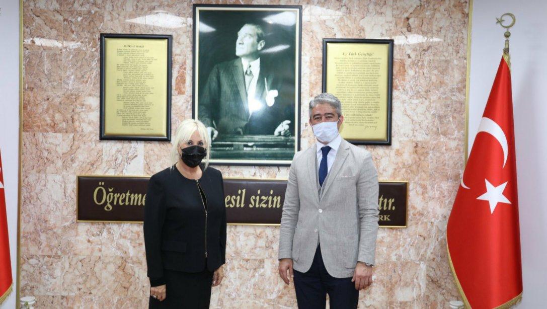 Belediye Başkanımız Sayın Mehmet OKTAY, 24 Kasım Öğretmenler Günü münasebetiyle, Müdürlüğümüze ziyarette bulundu.