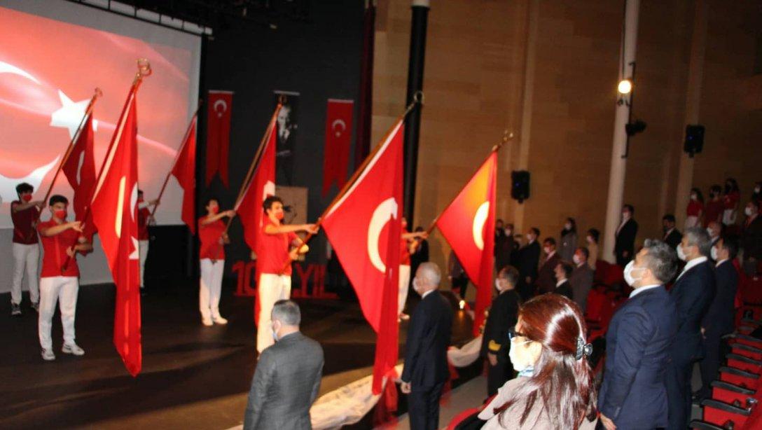 12 Mart İstiklal Marşı'mızın Kabulünün 100. Yılı ve Mehmet Akif ERSOY'u Anma Günü etkinlikleri kapsamındaki İlçe Törenimiz, büyük bir gurur ve coşkuyla gerçekleştirildi.