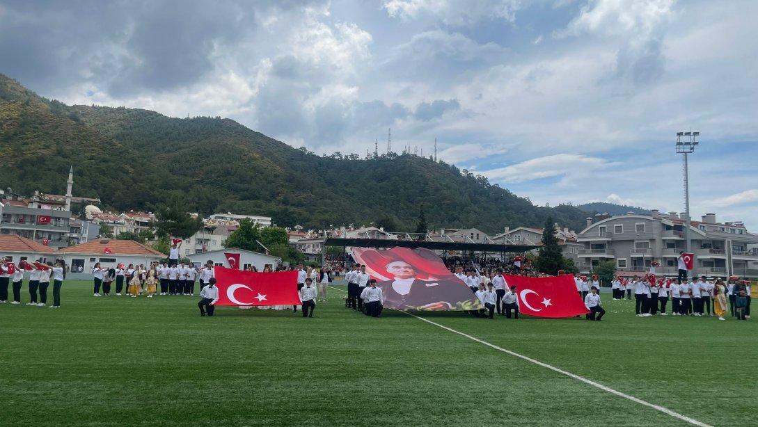 19 Mayıs Atatürk'ü Anma, Gençlik ve Spor Bayramı Coşkuyla Kutlandı 