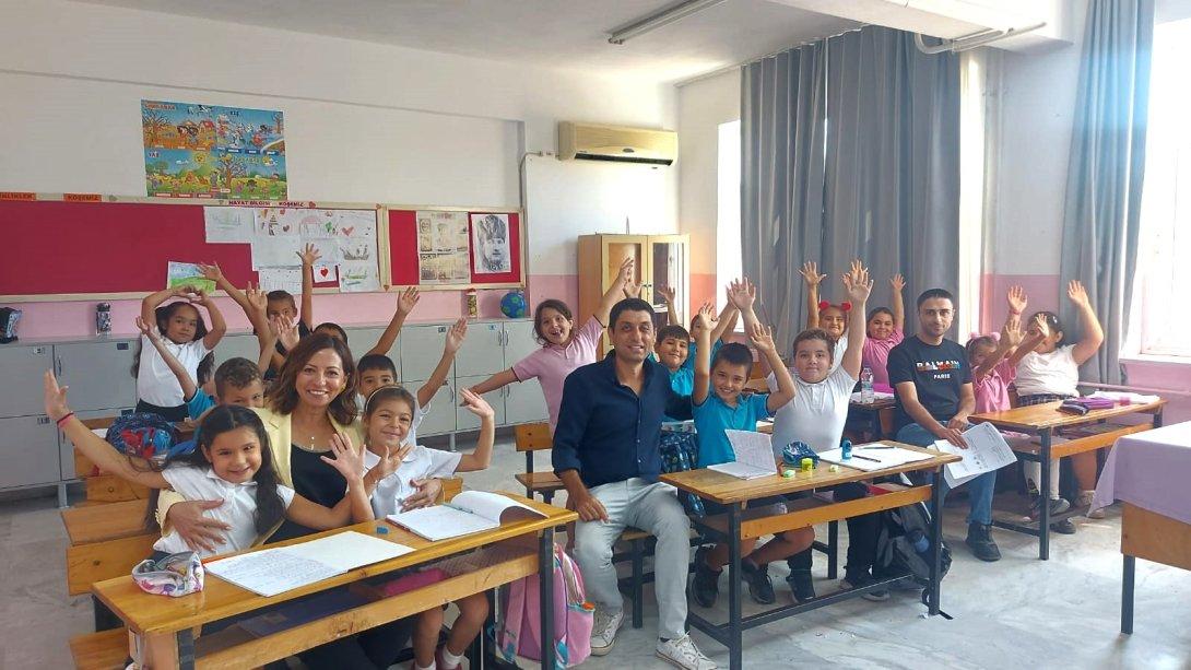 İlçe Milli Eğitim Müdürümüz Sayın Serap AKSEL, Söğüt Vacide Tugay İlkokulunu ve Ortaokulunu ziyaret etti.