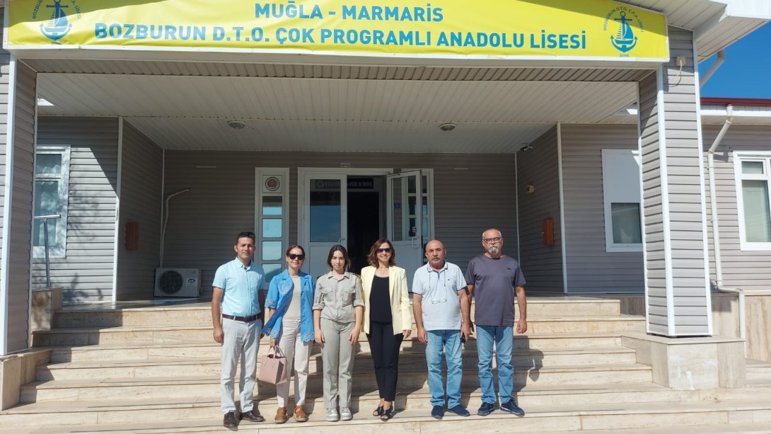 İlçe Milli Eğitim Müdürümüz Sayın Serap AKSEL, Bozburun Deniz Ticaret Odası Çok Programlı Anadolu Lisesini ziyaret etti.